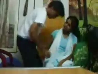 फाट गधा हिंदी हद सेक्सी मूवी १