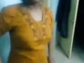 मेरी सेक्सी हिंदी मूवी में अरब जोड़ी