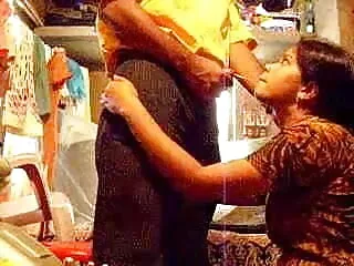 दादी सेक्सी एचडी हिंदी मूवी और जवान आदमी - 10